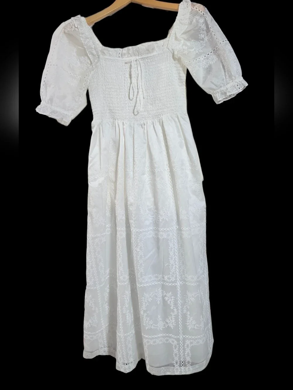 Caroline Constas White Wmbroidwry Organza Maxi Dress with Puff Sleeves - Picture 5 of 7